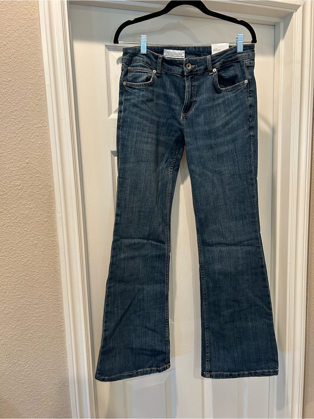 Zara Bootcut Low Rise Flap pockets, Sz 28, NWT